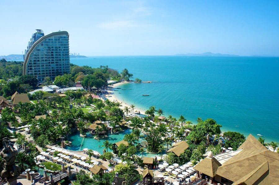 Pattaya: Private Customizeable City Highlights Tour & Driver - Walking Street and the limits of one busy day