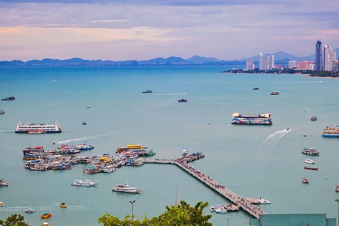Pattaya Viewpoint, Big Buddha & Floating Market with Lunch - Wat Phra Yai and the Big Buddha
