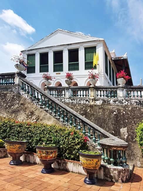 Petchaburi Temples & Royal Palace - small Join Group Tour - What to wear and pack