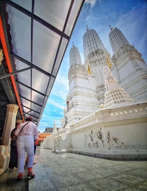 Petchaburi Temples & Royal Palace - small Join Group Tour - Riding up Khao Wang to the royal hilltop