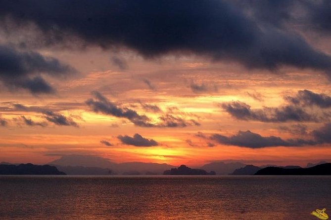 Phang Nga Bay Starlight by John Gray Sea Canoe - Why this Phang Nga Bay trip feels different