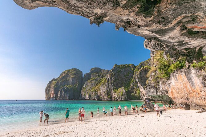 Phi Phi & Bamboo Island Full Day Tour by Premium Speed-Catamaran - The Guides And How The Day Is Run
