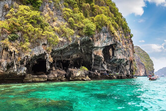 Phi Phi & Bamboo Islands Snorkeling Tour with Lunch by Speedboat - Maya Bay is famous for good reason