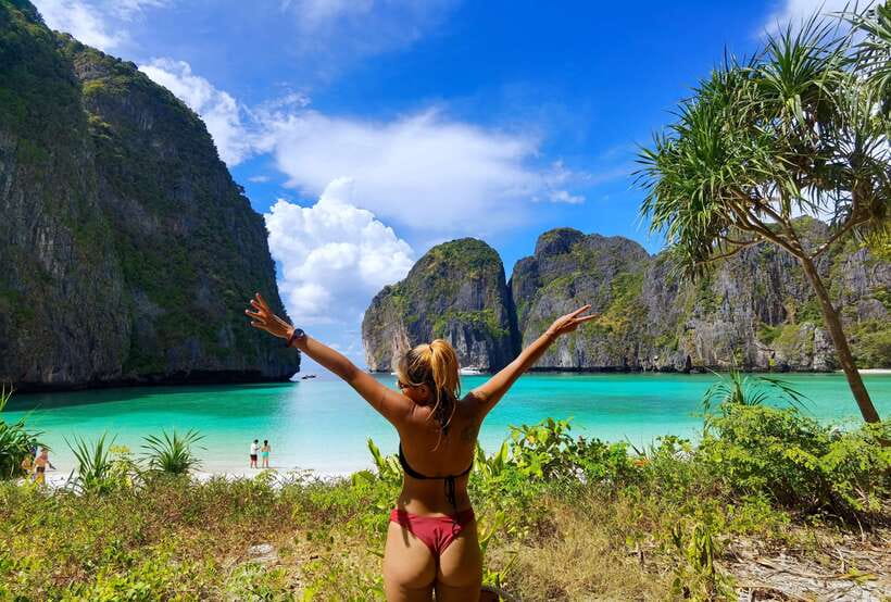 Phi Phi: Half-Day Tour with Maya Bay, Pileh Lagoon & Snorkel - Sunset and the glow of bioluminescent plankton