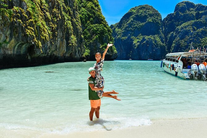 Phi Phi Islands Speedboat Day Trip from Phuket with Lunch - Key points before you book