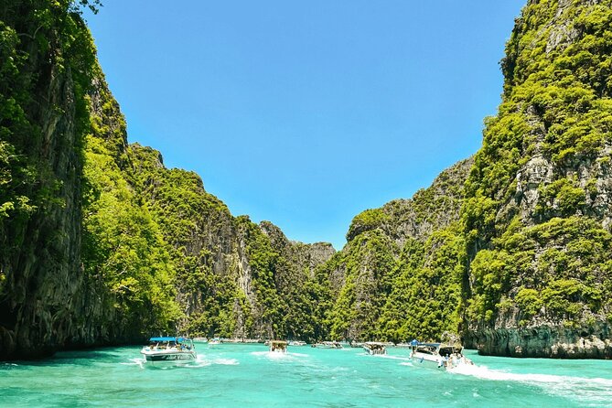 Phi Phi Islands Speedboat Day Trip from Phuket with Lunch - Maya Bay and the price of fame