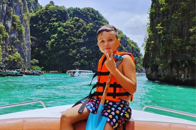 Phi Phi Islands Speedboat Tour: Khai & Maya - Swimming in Pileh Lagoon