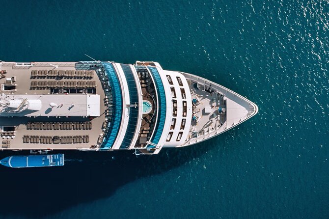 Phi Phi Islands Tour by Luxury Big Boat from Phuket - A calmer way to reach the Phi Phi Islands