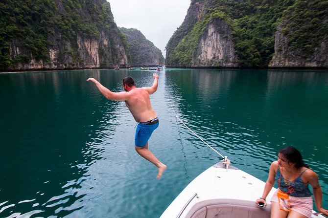 Phi Phi, Maiton, Khai Island Sunset Romantic Trip By Phuket Seahorse Marine - Maya Bay: famous water and limited time