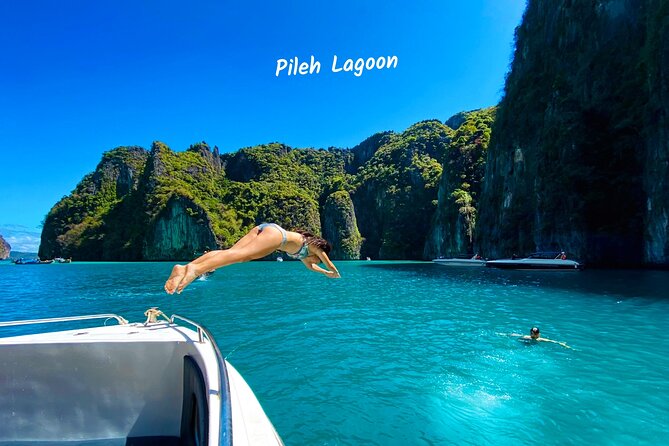 PHI PHI & MAYA & BAMBOO Premium Catamaran Max 28 pax - Bamboo Island from 14:00 to 15:20