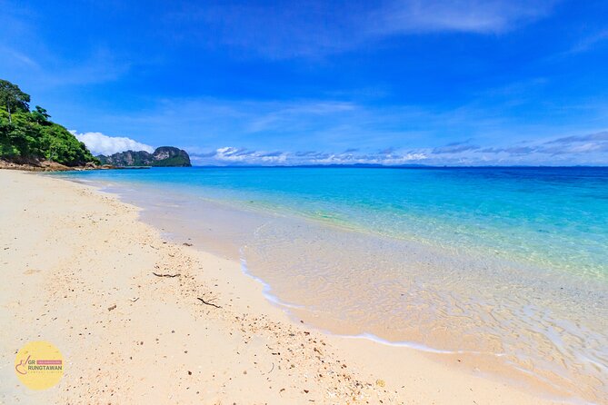 Phi Phi One Day Tour by Speed Boat from Ao Nang, Krabi - Maya Bay: the famous first impression