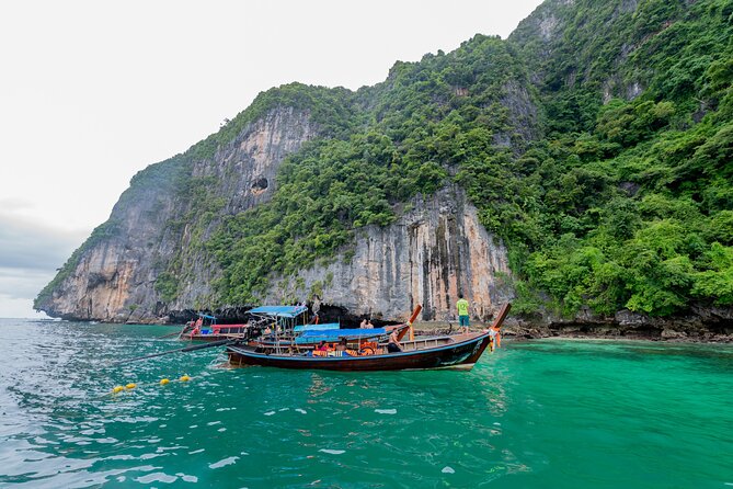 Phi Phi Snorkeling Early Day Trip, Speedboat - Phuket Sail Tours - Pileh Lagoon and the first water stop