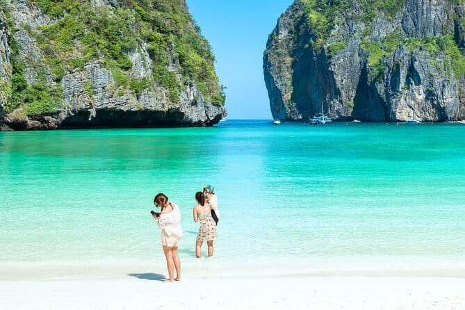 Phi Phi with Maya and Bamboo Island Day Trip by Speedboat - A full day from Phuket to the Phi Phi Islands