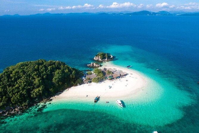 Phuket 3 Khai Island Speedboat With Snorkeling (Half or Full Day) - Boats, Guides, and Group Size