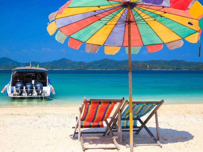 Phuket: 3 Khai Islands Snorkeling Tour - How crowded should you expect it to be?
