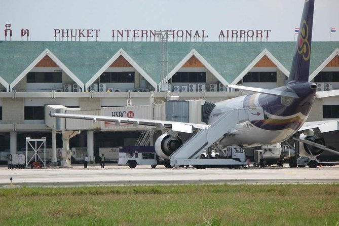 Phuket Airport Arrival Transfer : Airport to Hotel in Phuket - The 45 to 60 minute ride south