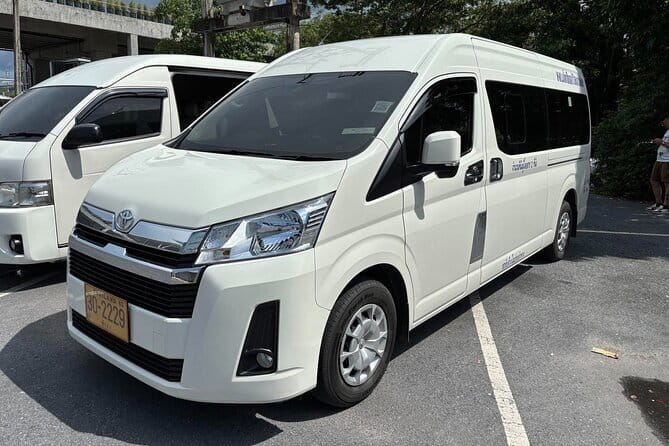 Phuket Airport (HKT) Arrival Transfer to Phuket Hotels (Shared or Private) - The ride itself and Phuket traffic