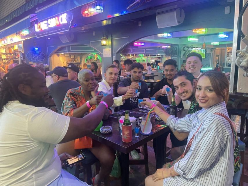 Phuket: Bar Crawl Tour - Should you book it?
