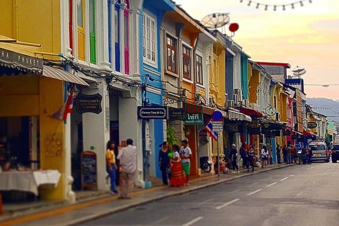 Phuket City Tour Half Day ( Best Seller ) 7 Points - Sino-Portuguese buildings in Phuket Old Town