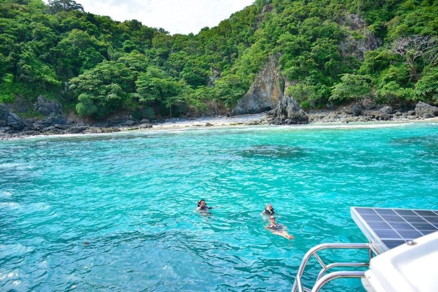 Phuket: Coral & Racha Islands Day Trip By Speedboat - Why Racha and Coral make a good pair