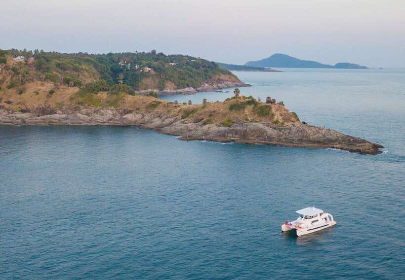 Phuket: Coral Yacht Boat Tour to Coral Island with Sunset - Boarding the catamaran or speedboat