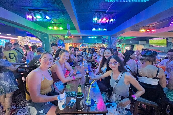 Phuket Guided Pub Crawl - The guide makes the biggest difference