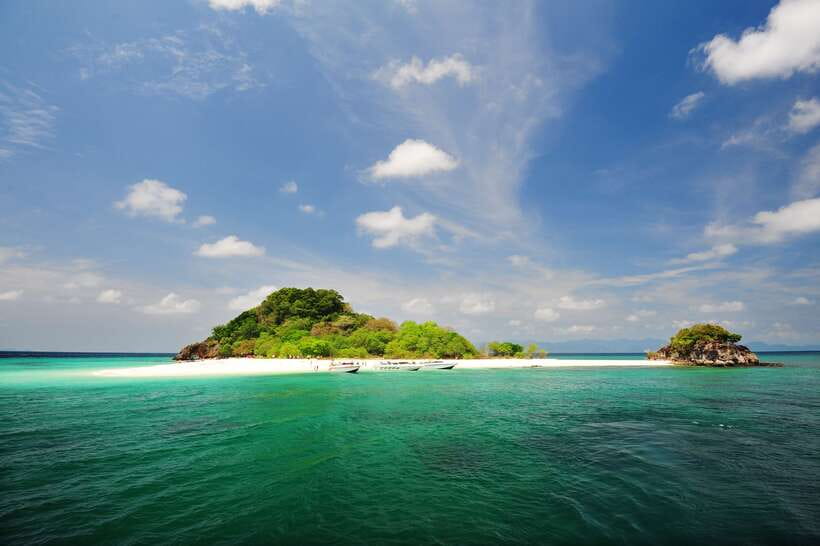 Phuket: James Bond Island by Longtail Boat Small Group Tour - Who should book this tour?