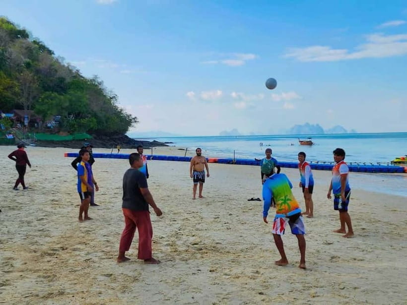 Phuket: James Bond Island Sea Canoe with lunch by Big Boat - Guide quality and the feel of the service