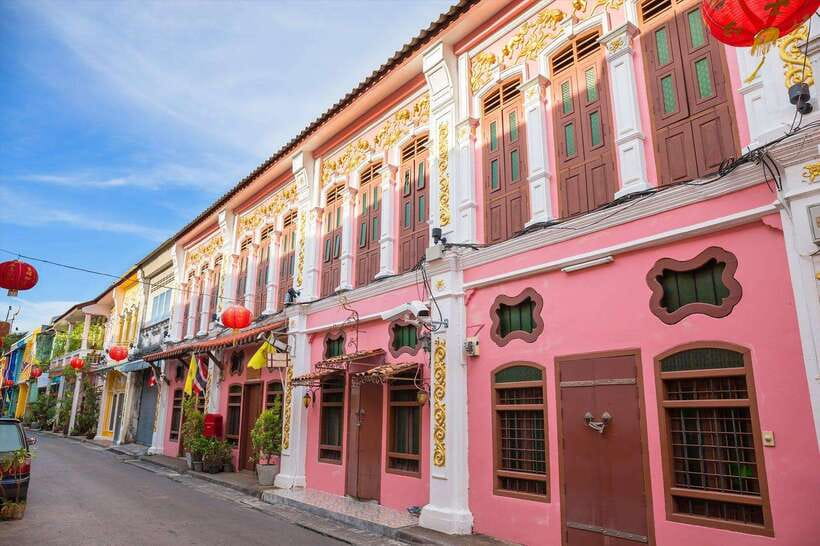 Phuket: Old Town Half-Day Sightseeing with Local Guide - Key Points at a Glance