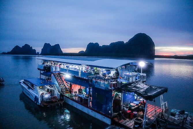 Phuket: Phang Nga Bay Bioluminescent Plankton and Sea Canoes tour - Hong Island by canoe
