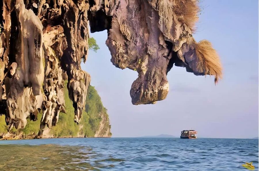 Phuket: Phang Nga,Hong & James Bond Islands by Big Boat - The early hotel pickup and van ride