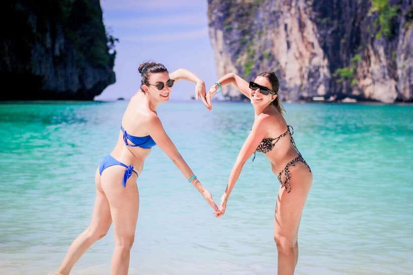 Phuket: PhiPhi, Maya Bay & Khai Island Day Tour with Lunch - Snorkeling in the Phi Phi Area