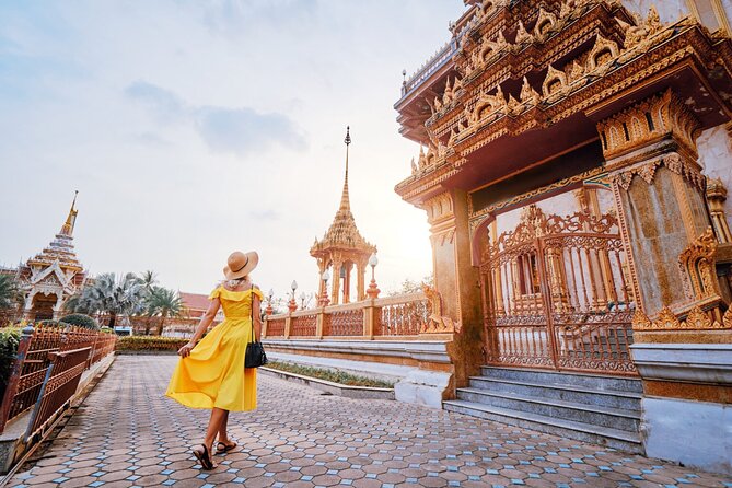 ️ Phuket Private Instagram Tour: All-Inclusive - Karon Viewpoint: Three Beaches in One Frame