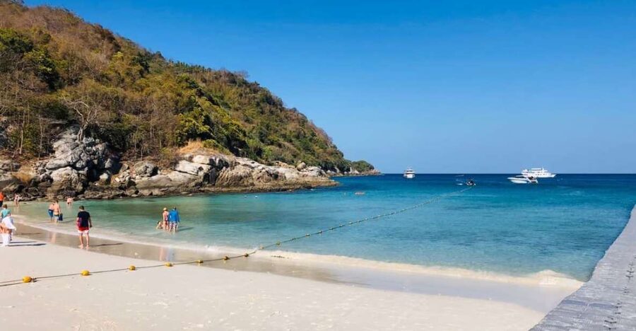 Phuket: Racha Island Snorkeling or Scuba Diving Tour - Guides, crew, and the pace of the day