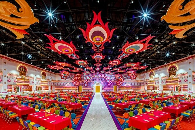 Phuket’s Dazzling Spectacle: Carnival Magic Theme Park Experience - Arriving between 5:30 and 7:00 pm