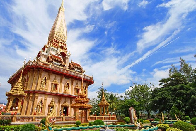 Phuket Sightseeing Tour with the insider guide - Starting with Phuket Old Town’s Sino-colonial streets