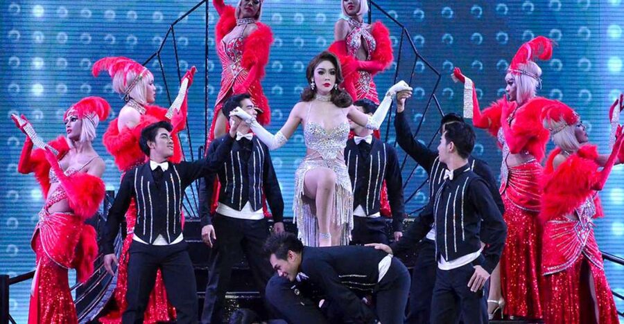 Phuket: Simon Cabaret Show Admission Ticket - The no-camera rule and the photo line