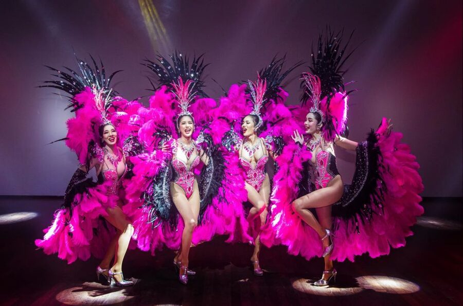 Phuket: Simon Cabaret Show Entry Ticket - Getting to the venue and planning the evening
