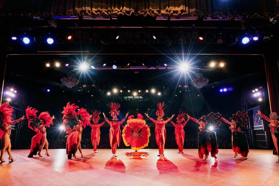 Phuket: Simon Cabaret Show Entry Ticket - What makes the show worth your evening
