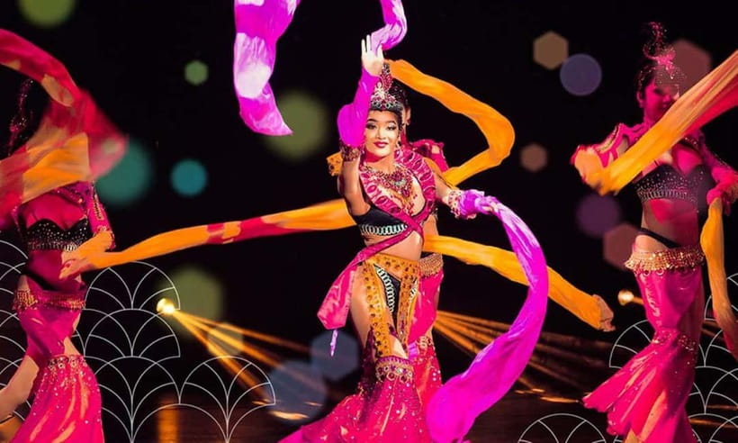 Phuket: Simon Cabaret Show Tickets Optional First 3 Rows - A 90-minute burst of music, costumes, and stagecraft