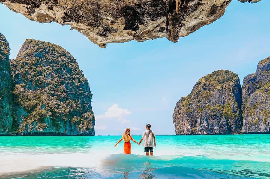 Phuket: Speedboat Day Trip to Phi Phi and Maya Bay - Maya Bay, with an important closure warning