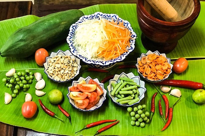 Pink Chili - Thai Cooking Class and Market Tour in Bangkok - Starting at Bangkok’s On Nut fresh market