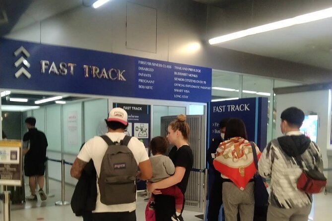 Priority Fast Track Entry at Bangkok Airport with Guide - Timing, Flight Delays, and Booking Details