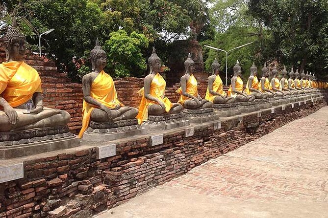 Private Ayutthaya Day Tour from Bangkok With Lunch - The reclining Buddha at Wat Lokayasutharam
