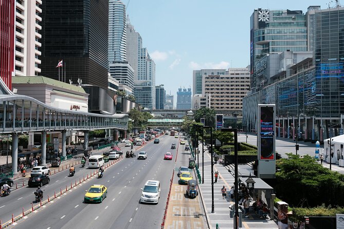 Private Bangkok Airport Transfer by Comfortable SUV - Round-trip bookings and hotel departures
