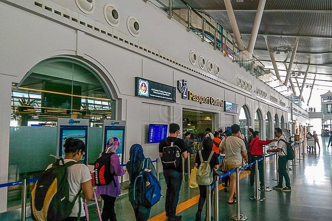 Private Departure Transfer from Phuket Hotel to Phuket Airport - Luggage, island coverage, and extra charges