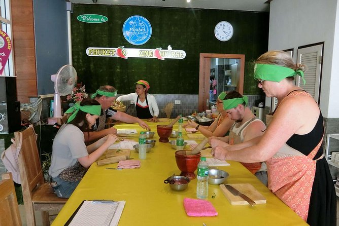 Private food Tour + Sightseeing +Thai Cooking class - What the $126.55 price really covers