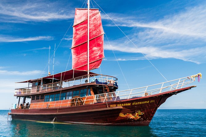 Private Full-Day Red Dragon Yacht to Angthong National Marine Park - Ang Thong’s island chain becomes the main show