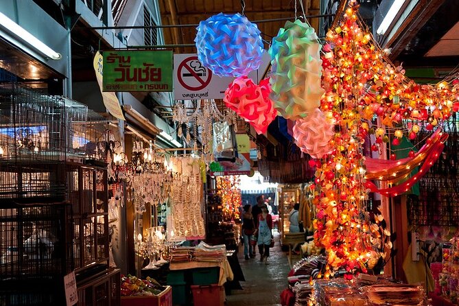 Private Half-Day Bangkok Tour Explore Grand Palace and Wat Pho - The Grand Palace gets the longest temple visit