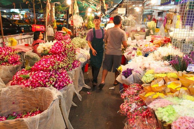 Private Longtail Boat Bangkok Canal Tour - Guides can make or break the day